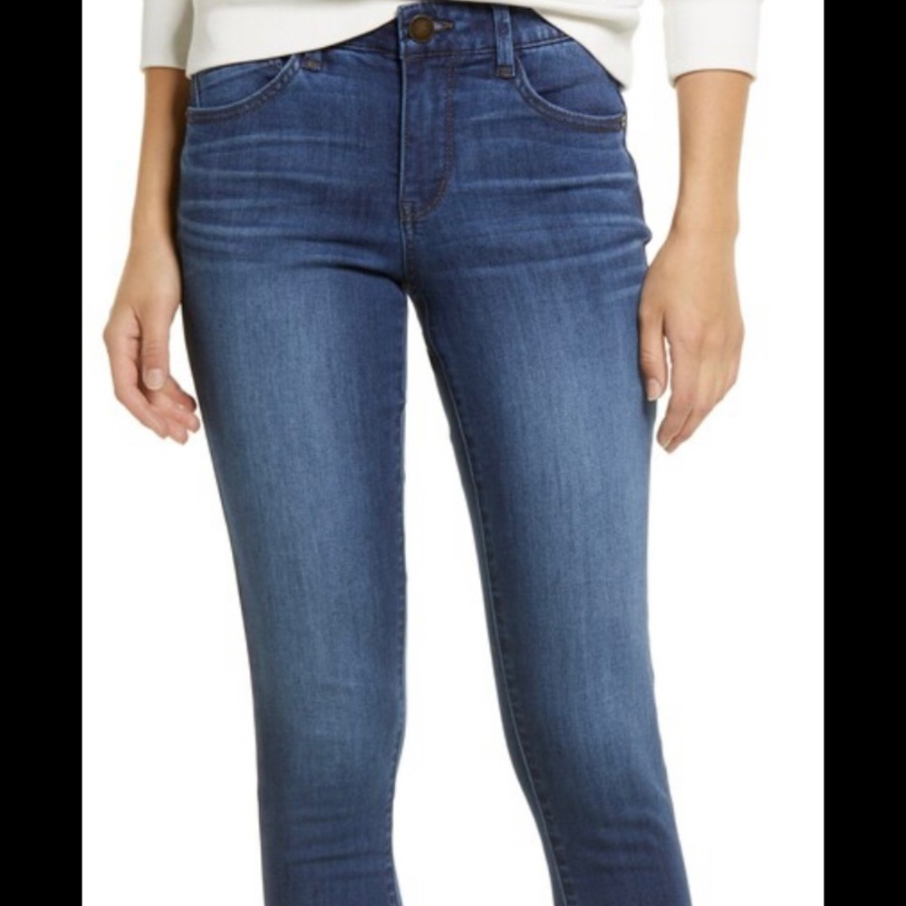 H & M Denim Jeans Size 30 Skinny Reg Waist Ankle